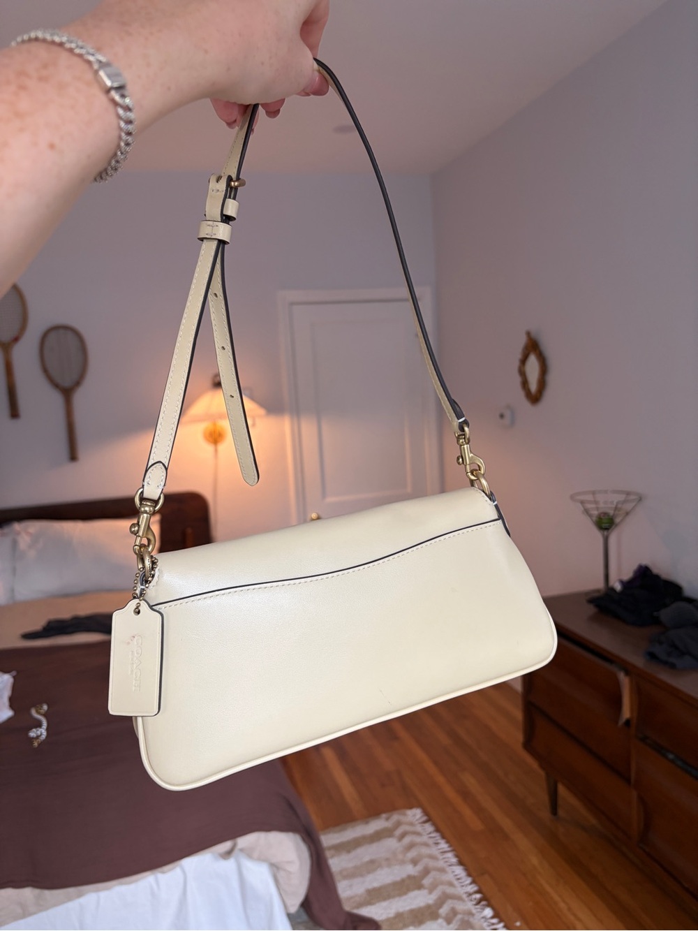 Coach Cream Baguette ‘Jet’ Shoulder Bag - Picture 3 of 11